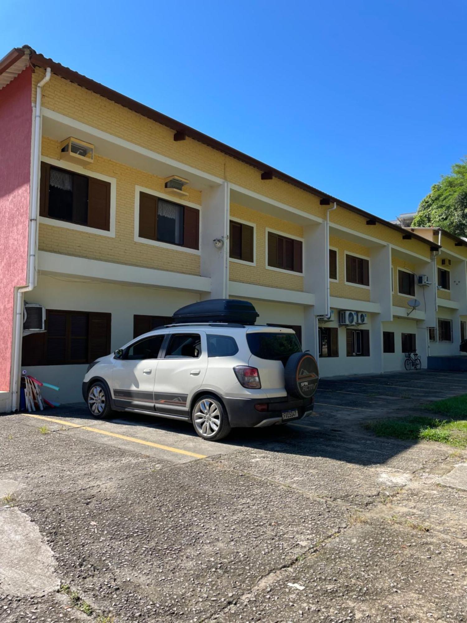 Apartamento Com Acesso A Pe A Santa Rita - Enseada - Ubatuba